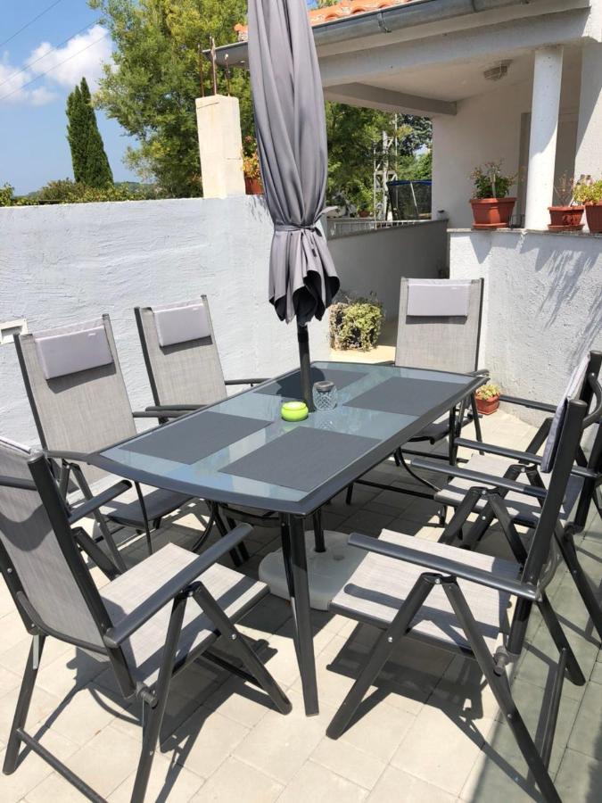 Holiday Home Marsan プーラ エクステリア 写真